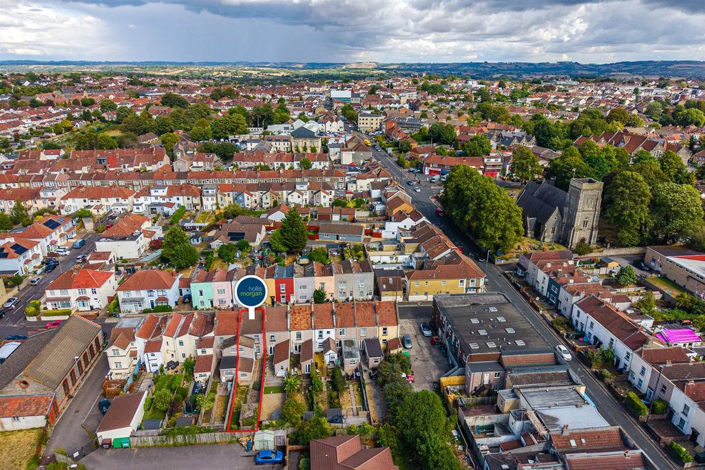 Property photo 3 of 32 13, King Street Kingswood, Bristol, Bs15 1DL