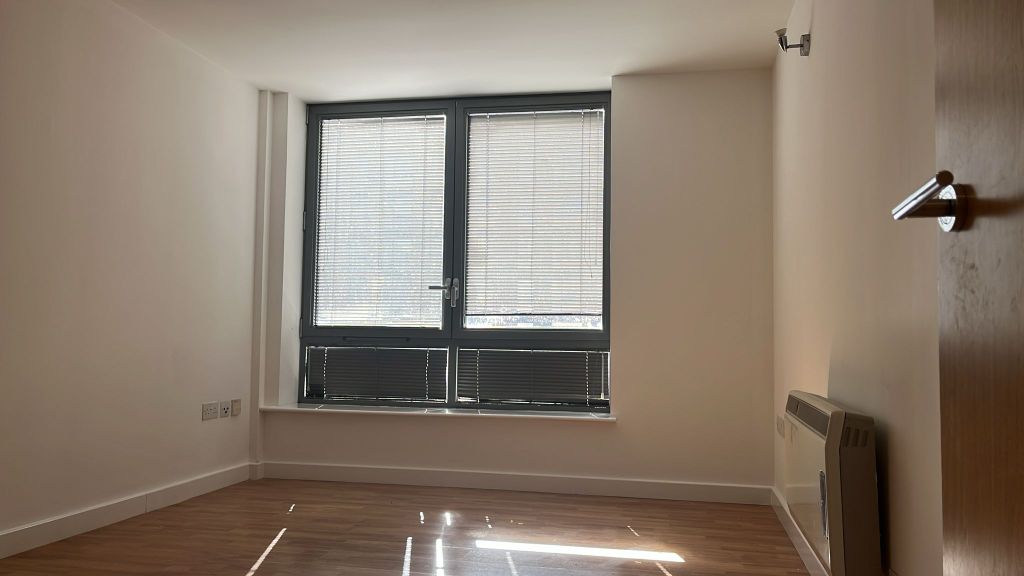 Property photo 2 of 11 36Efd3Ea-2Df5-44ee-B2d4-057ee22B28Db