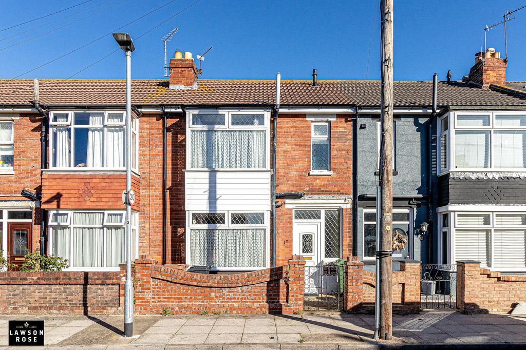 Property photo 1 of 25
