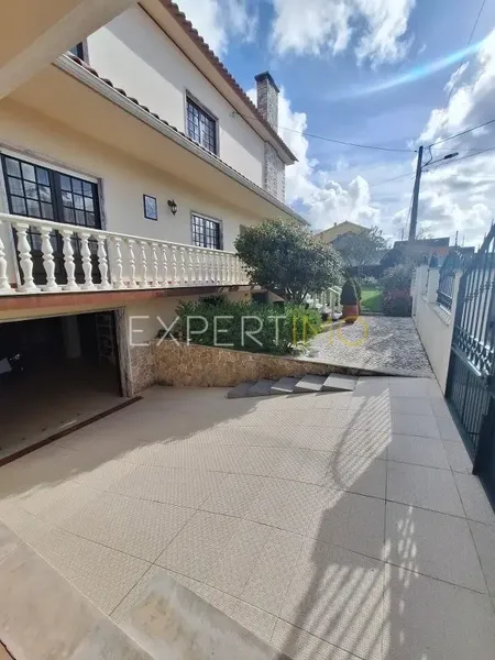 Property photo 2 of 42 Img 1