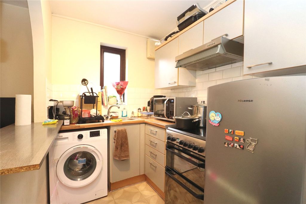 Property photo 2 of 6 Picture No. 05