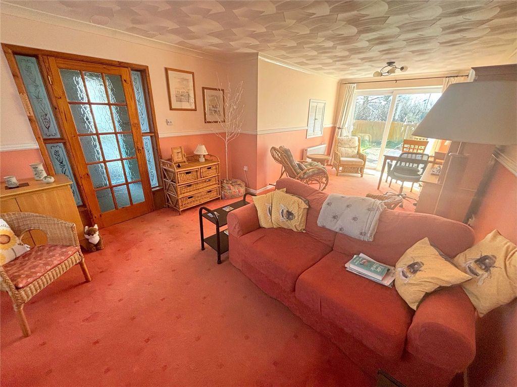 Property photo 3 of 22 Picture No. 30