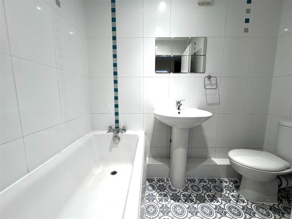 Property photo 3 of 21 Img_1735.Jpg