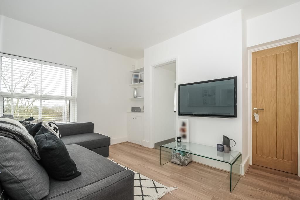 Property photo 3 of 9 Living Room