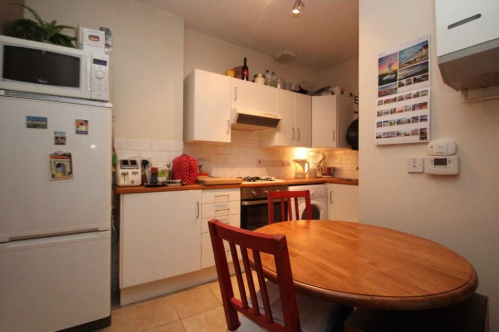 Property photo 2 of 5