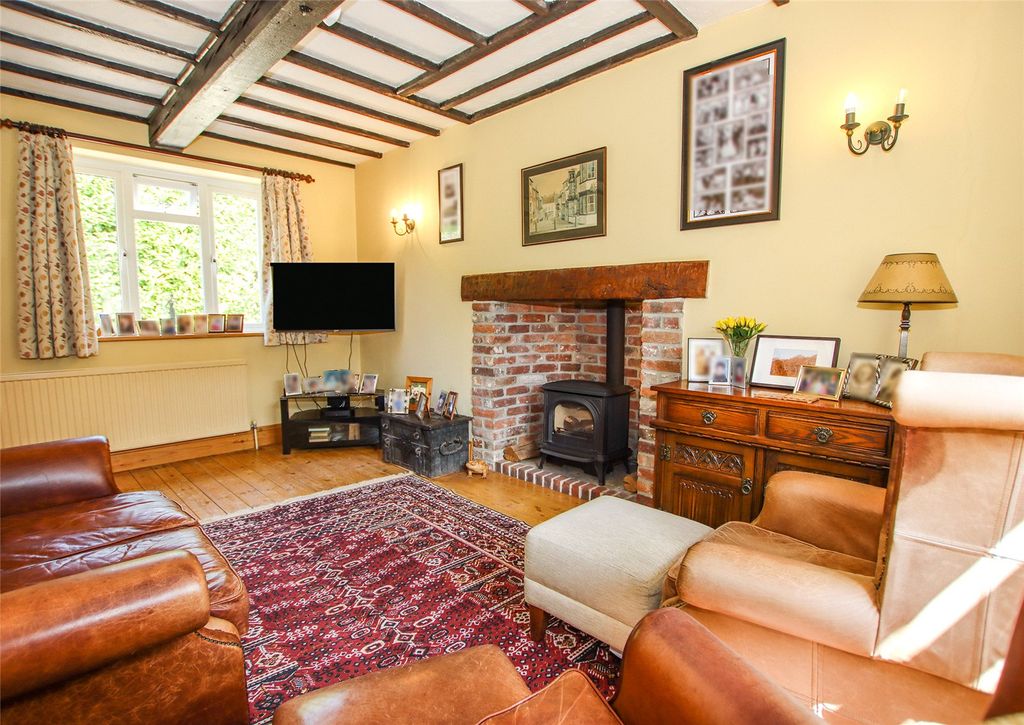Property photo 3 of 24 Picture No. 06