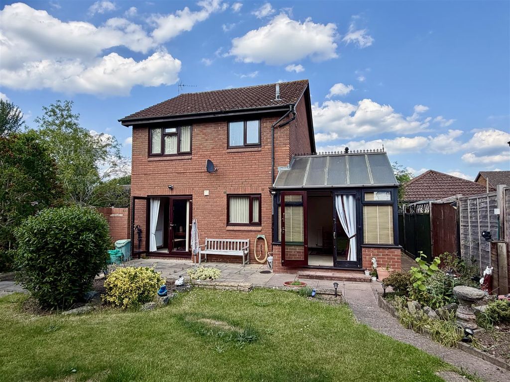 Property photo 2 of 19
