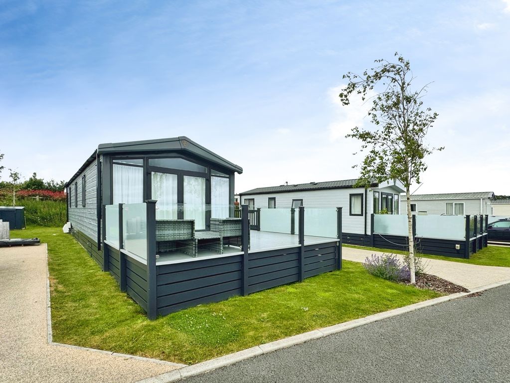 Property photo 1 of 34 Pbox-Img.Jpg
