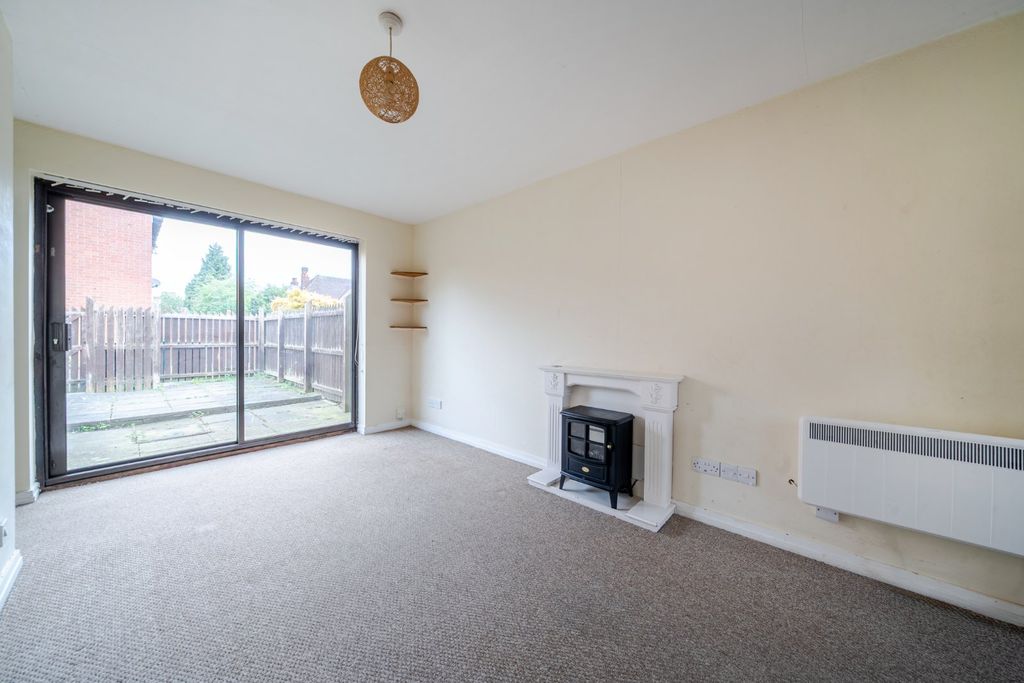 Property photo 2 of 16 Lounge/Diner