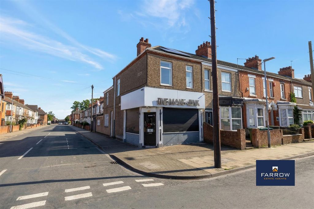 Property photo 1 of 20 Front