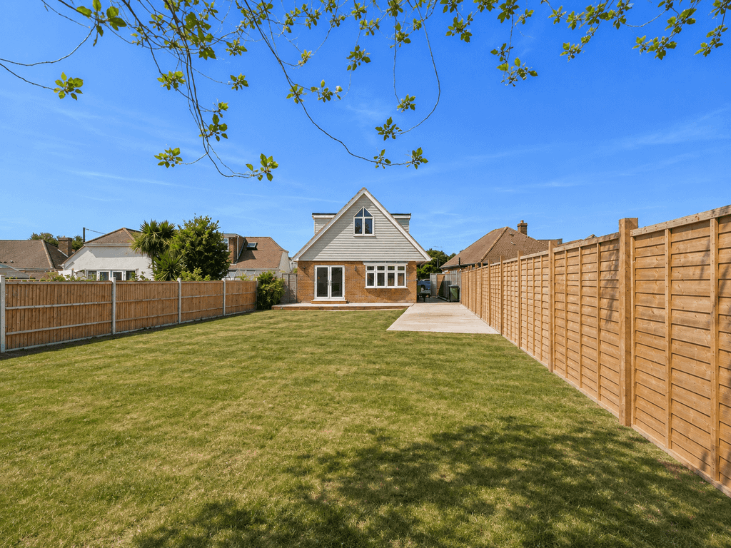 Property photo 1 of 25 A Newly Renovated Detached Family Home In One Of Locks Heaths Most Desirable Roads