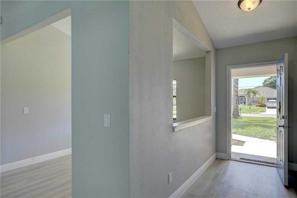 Property photo 3 of 31 <Alttext/>