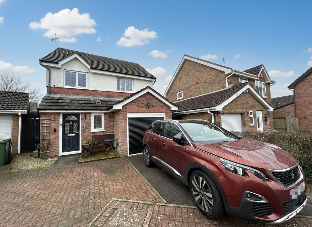 Property photo 1 of 23