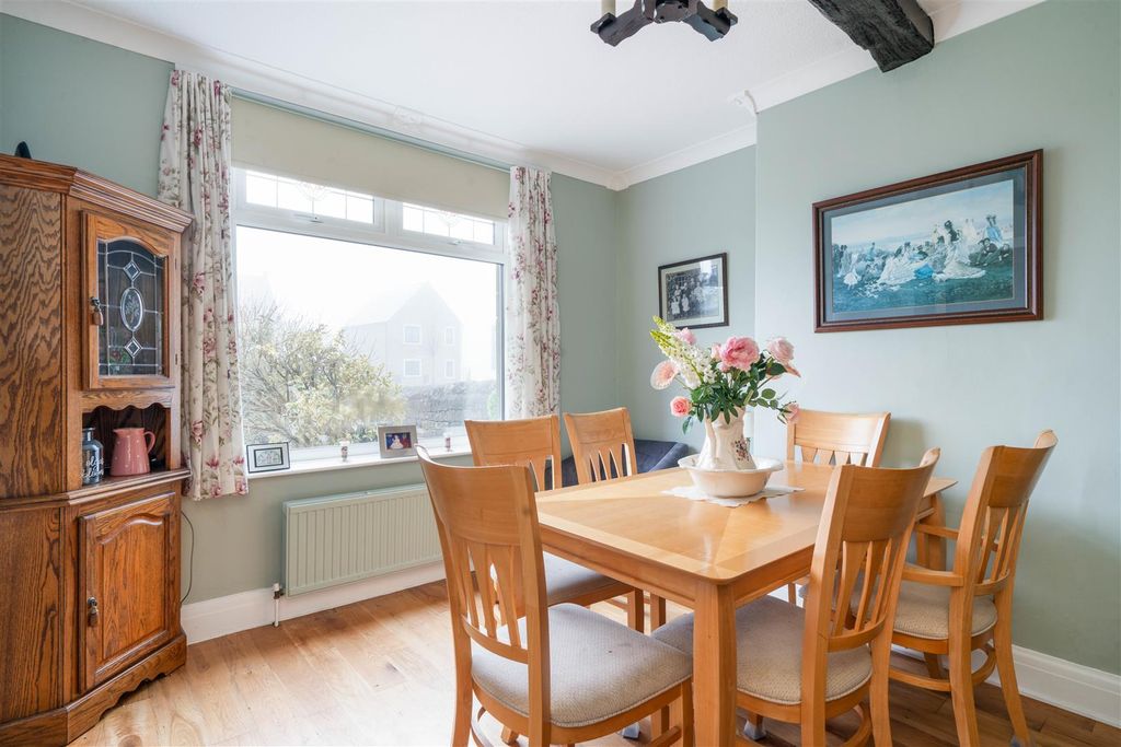 Property photo 2 of 31 Dining Room-2.Jpg