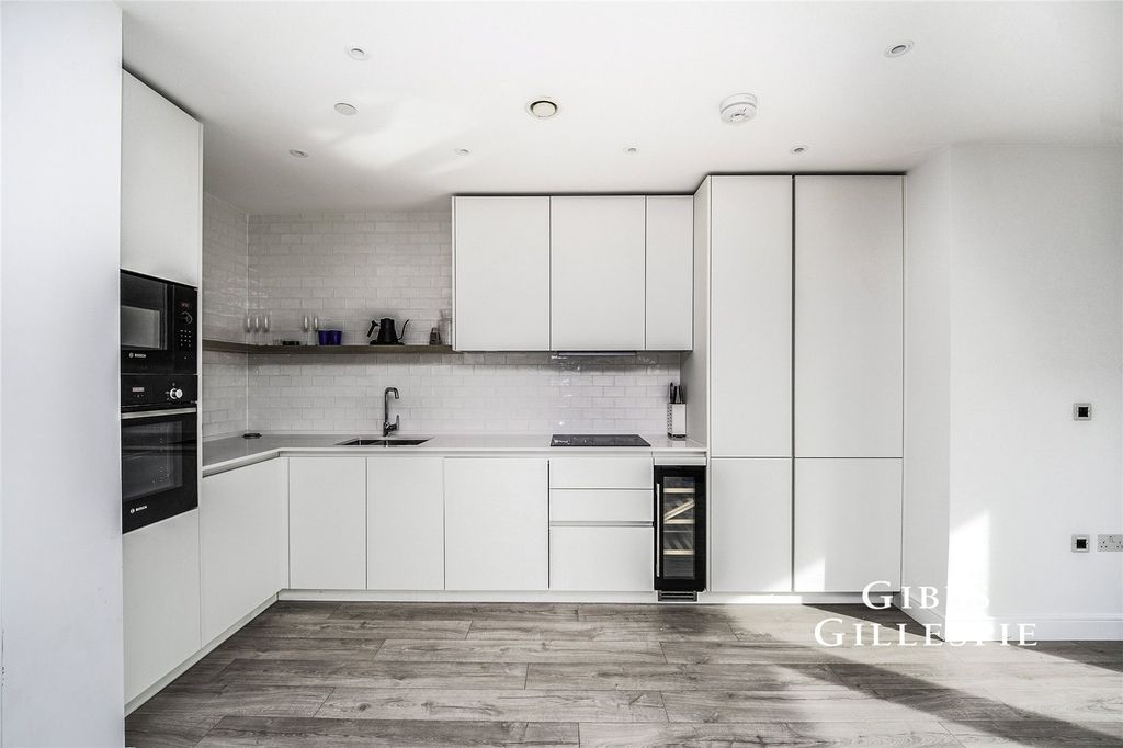 Property photo 3 of 10 Picture No. 07