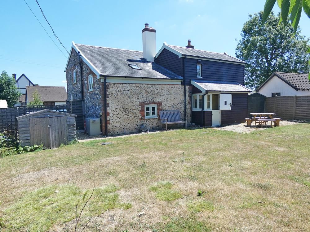 Property photo 3 of 34 2291Newrear.Jpg