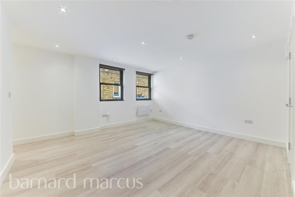 Property photo 3 of 9 Image