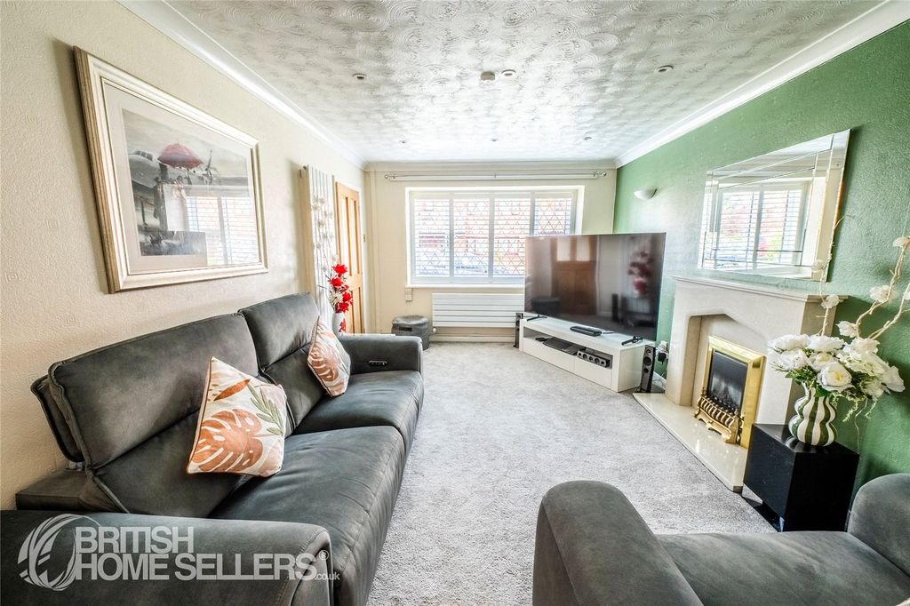 Property photo 3 of 17 Picture No. 05