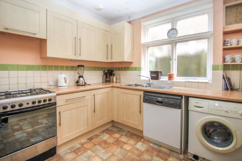 Property photo 3 of 8 Photo 3