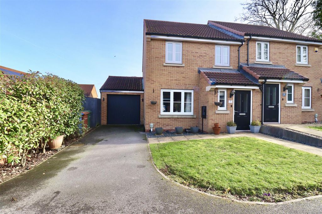 Property photo 1 of 13 Img_6979.Jpg