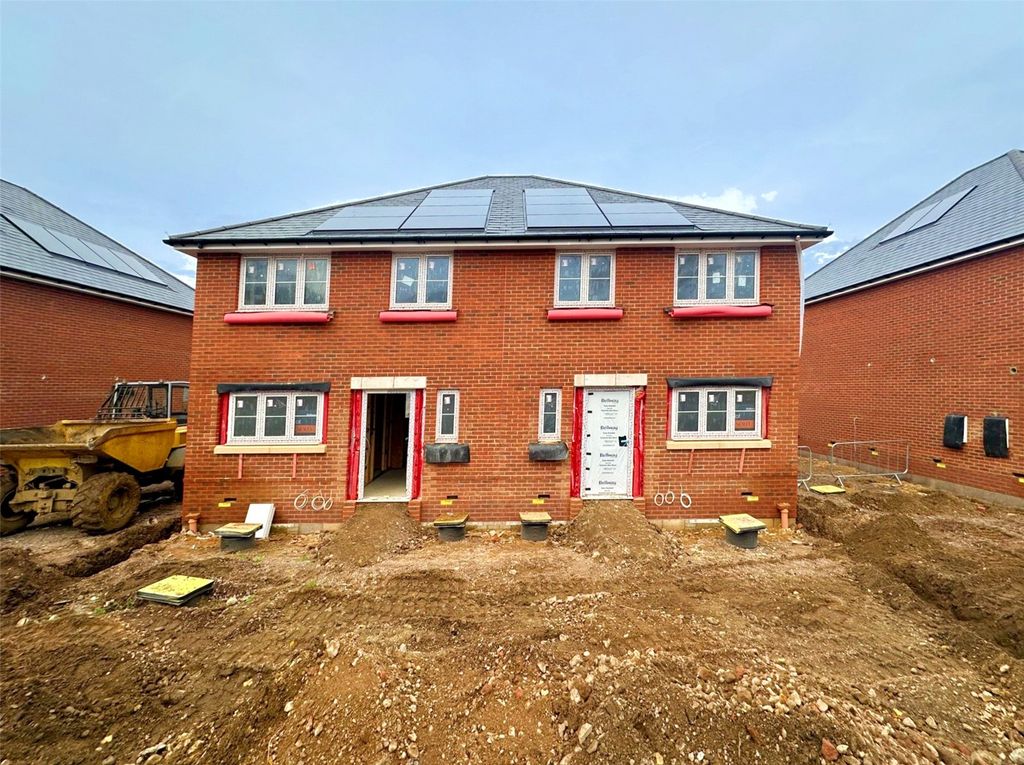 Property photo 1 of 9 Picture No. 11