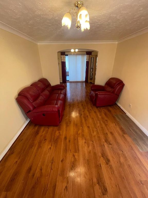 Property photo 2 of 12 Whatsapp Image 2023-06-14 At 12.45.33 (3).Jpeg