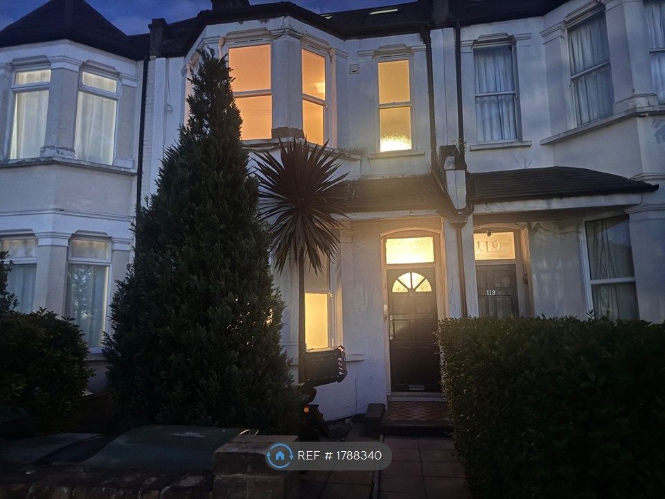 Property photo 1 of 1