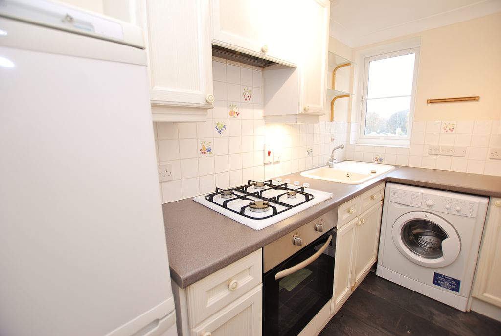 Property photo 2 of 7 Photo 02