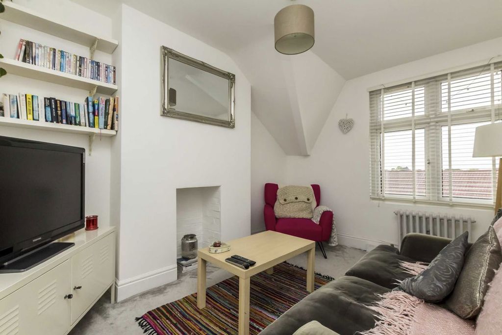 Property photo 2 of 5