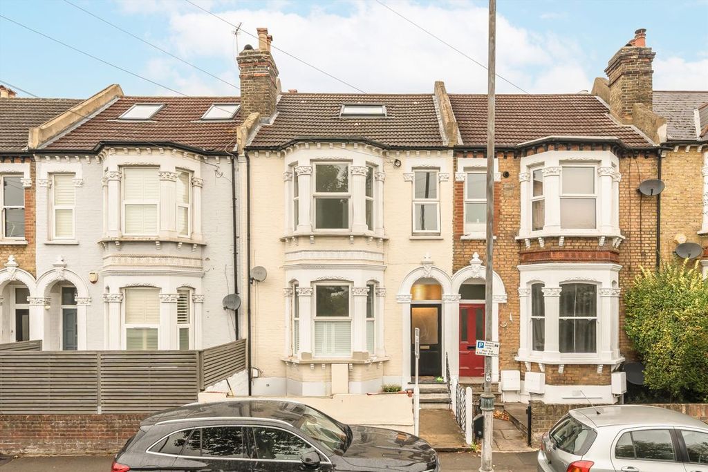 Property photo 1 of 7