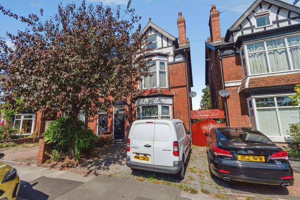 Property photo 1 of 19