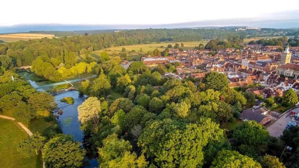 Property photo 1 of 2 Whisper Listing