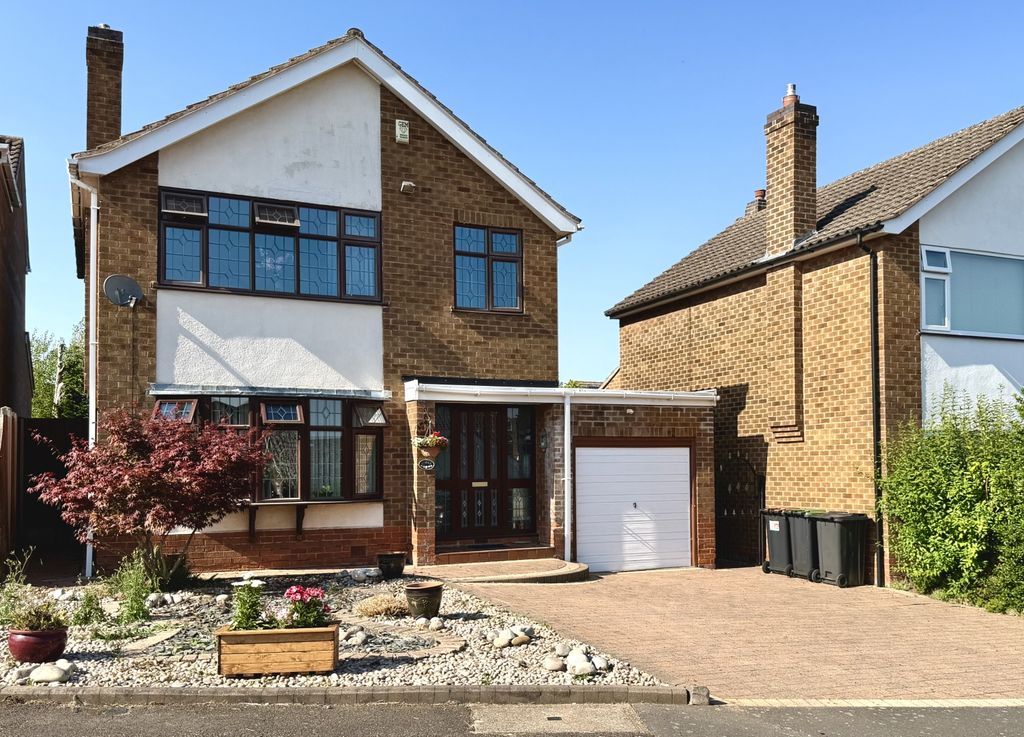 Property photo 1 of 15 Img_4082