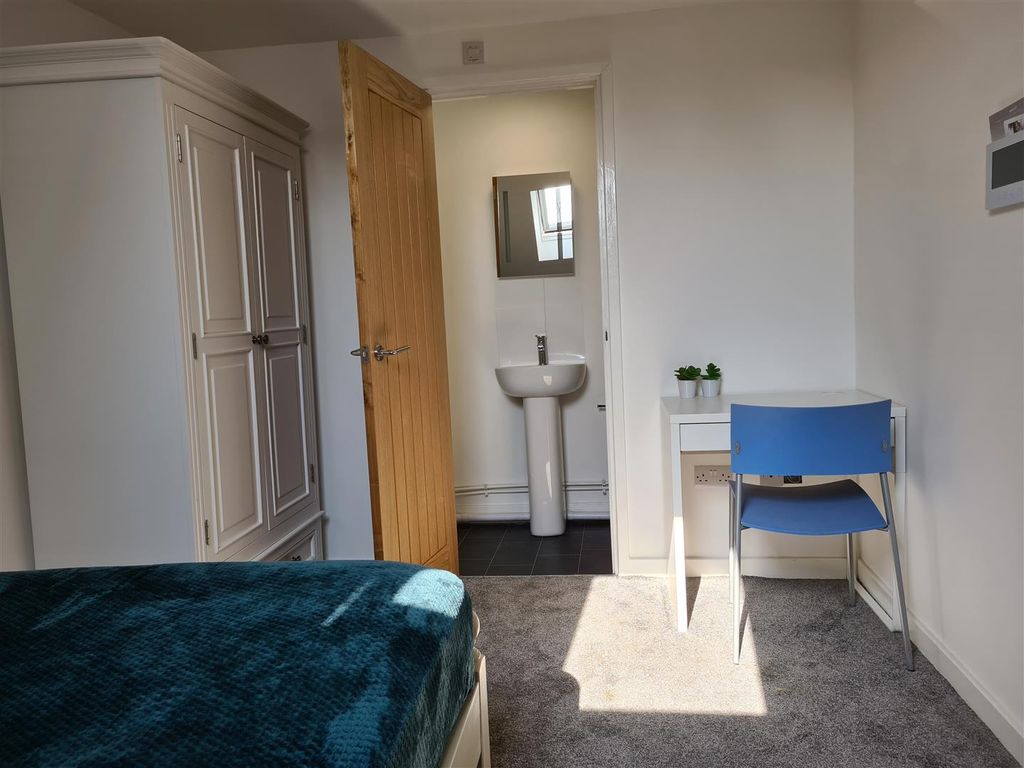 Property photo 3 of 9 20220323_105050.Jpg