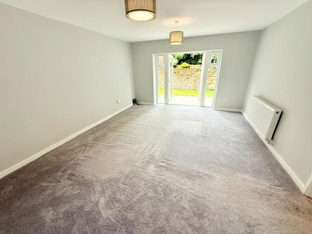 Property photo 2 of 19 4.Jpg