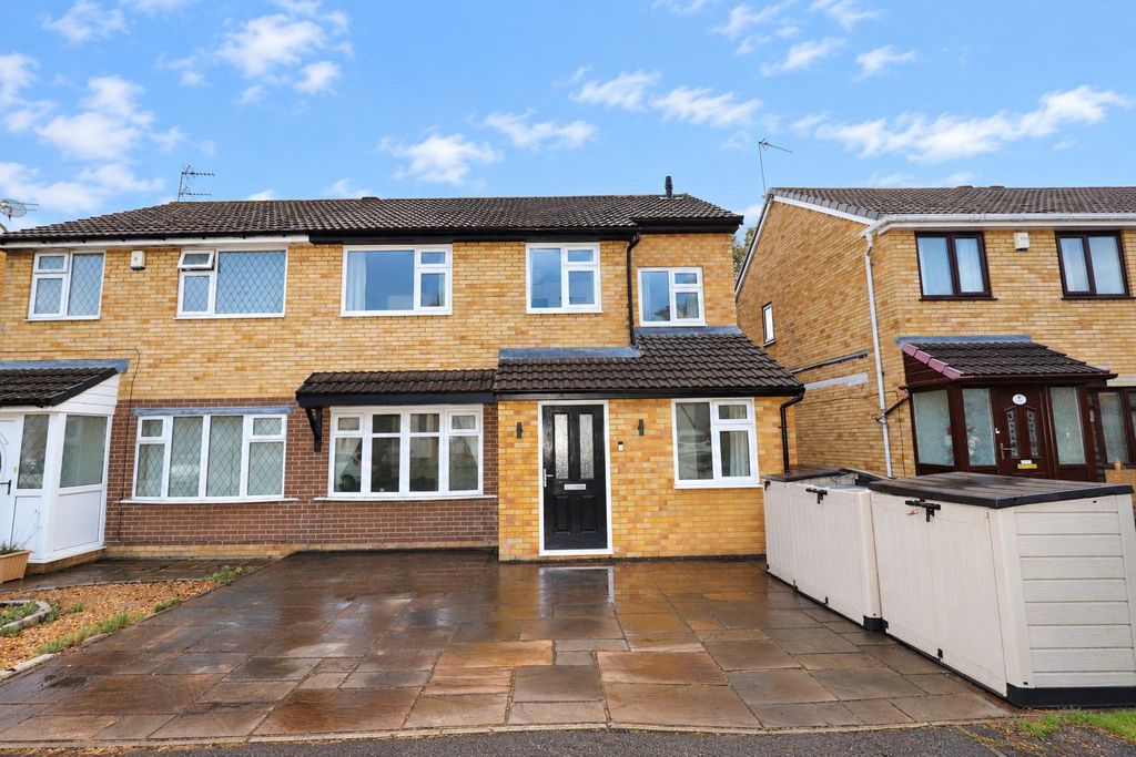 Property photo 1 of 34