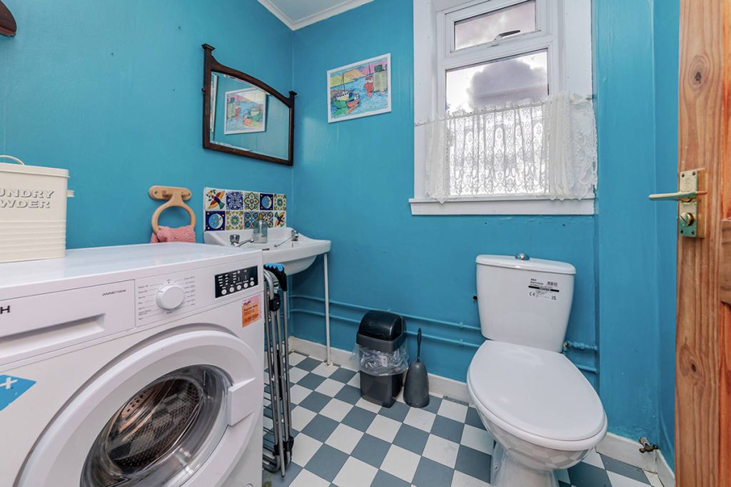 Additional image 14 of 4 bed detached house for sale1 Uachdar, Balivanich, Benbecula HS7