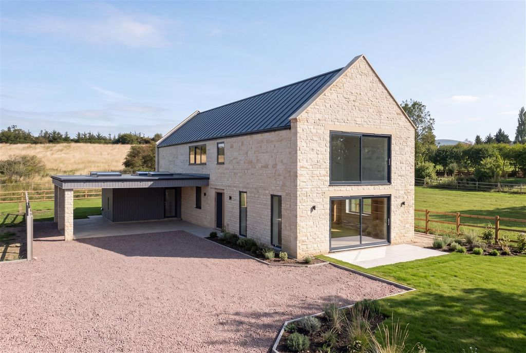 Property photo 1 of 10 Four-Bedroom-House-Pittville1.Png
