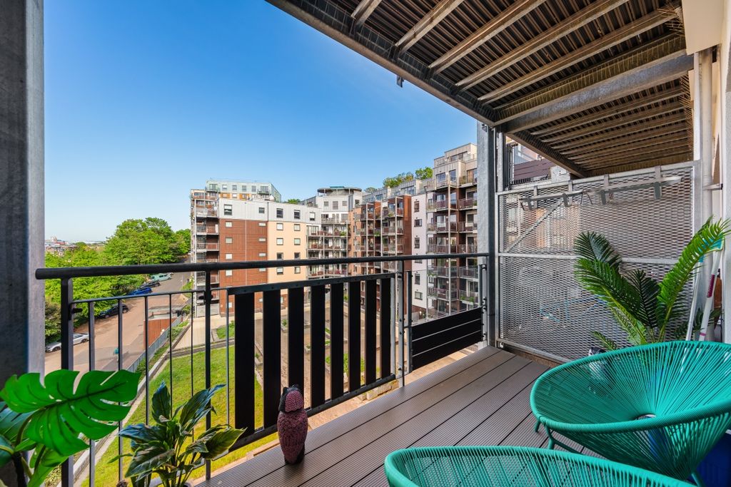 Property photo 1 of 15 094A6348