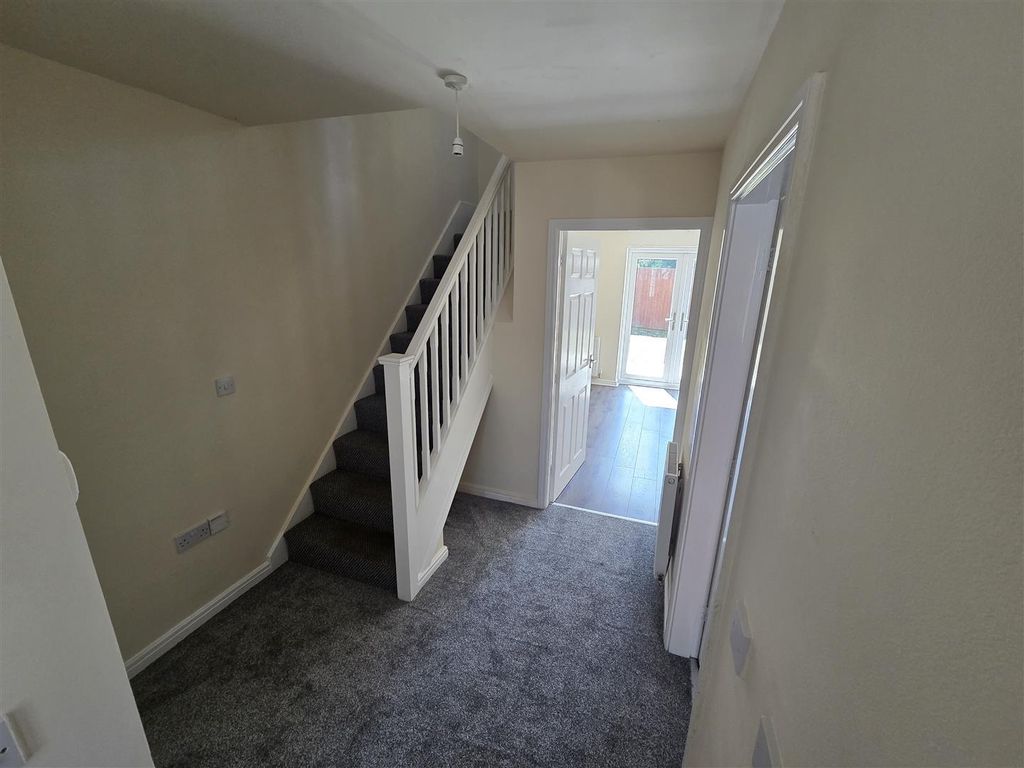 Property photo 2 of 17 6 Babbington Photo 2.Jpg