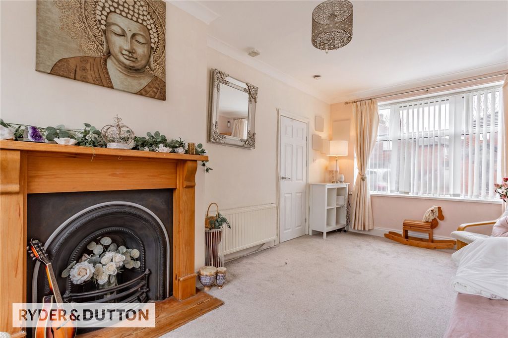 Property photo 3 of 11 Picture 3