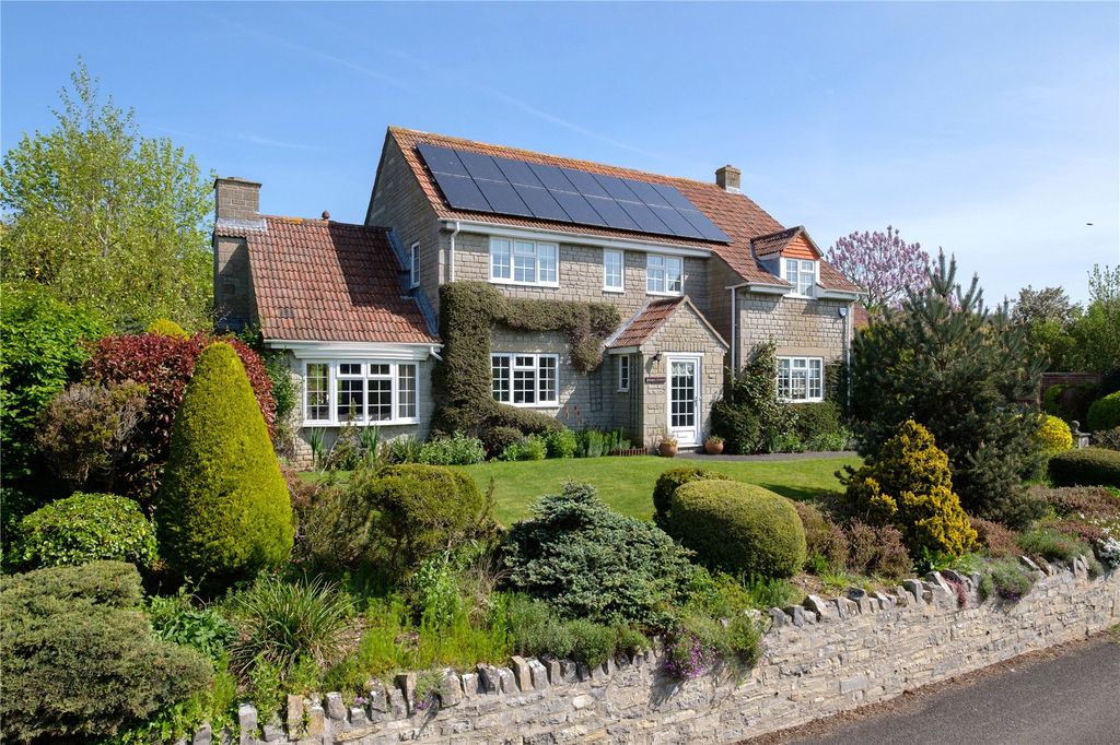 Property photo 1 of 24 Frontage