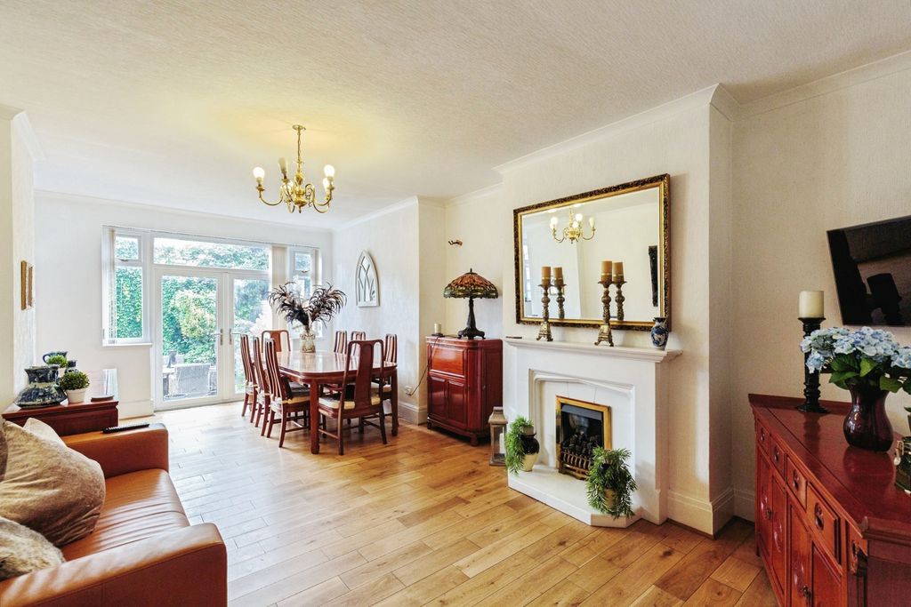Property photo 3 of 14 Pbox-Img.Jpg
