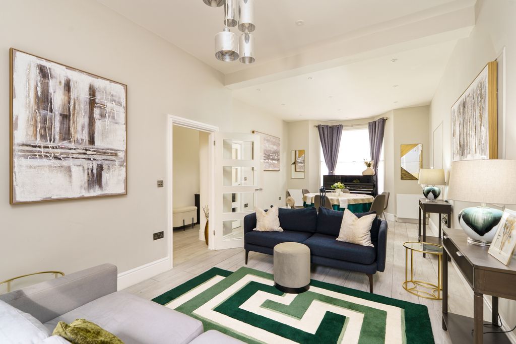 Property photo 2 of 18 Picture No. 65