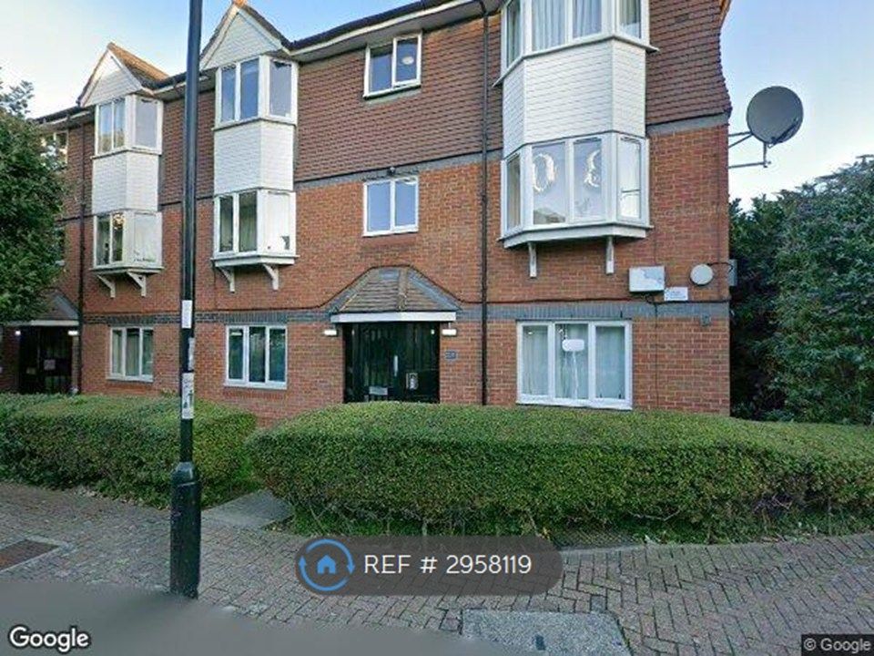 Property photo 2 of 13