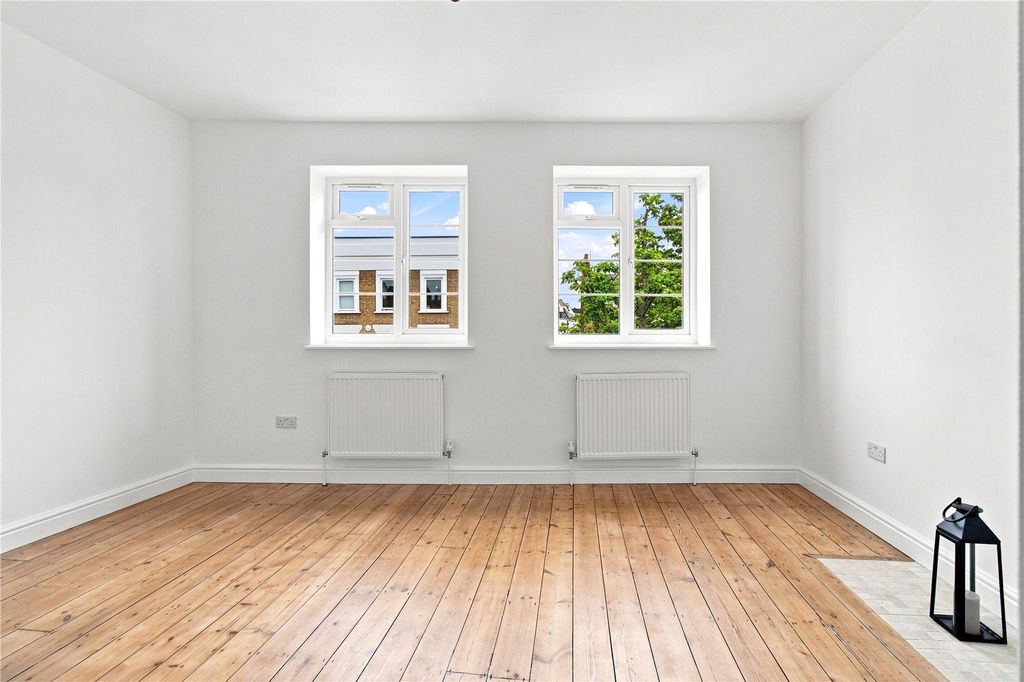 Property photo 1 of 13 Picture No. 15