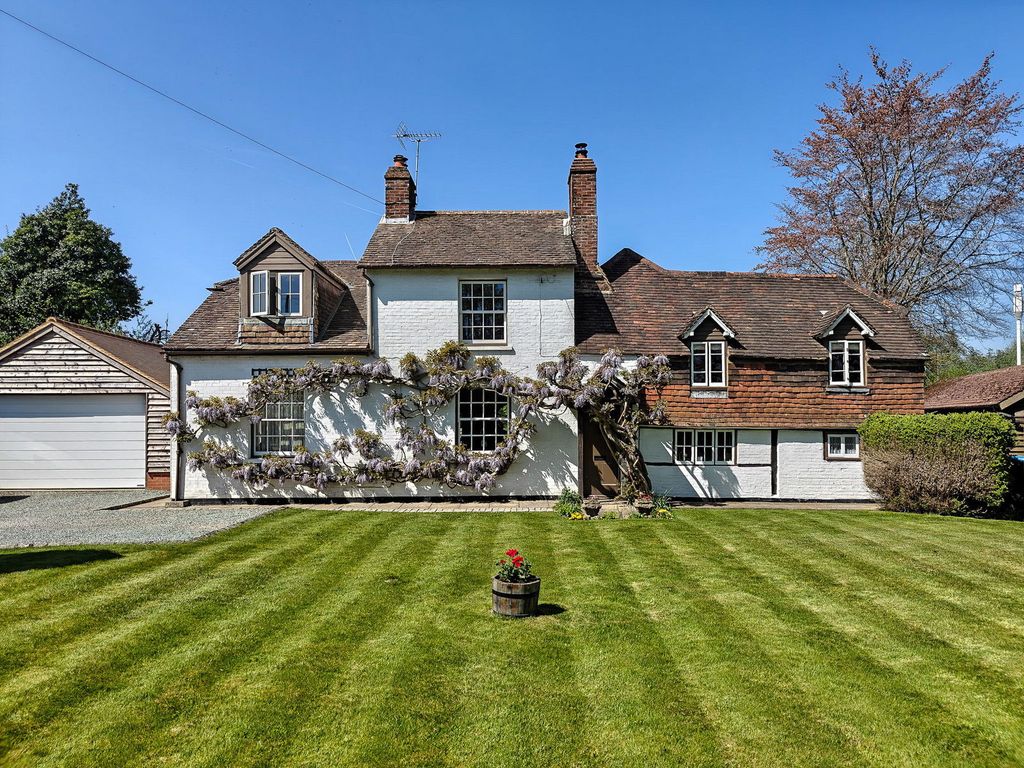 Property photo 1 of 30