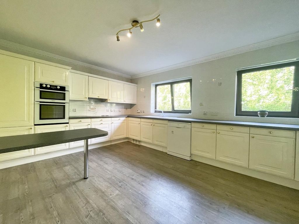 Property photo 3 of 27 7.Jpg