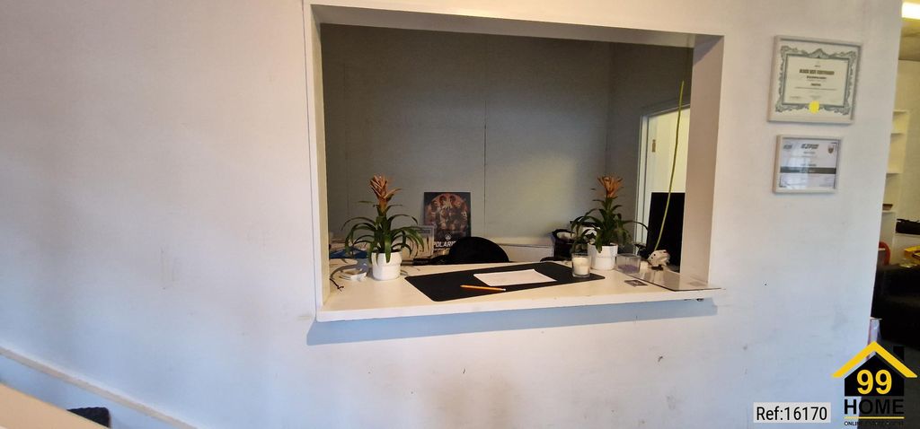 Property photo 2 of 8 Photo 1