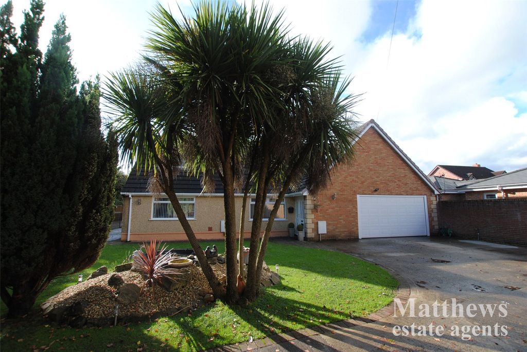 Property photo 1 of 31 Picture No. 52